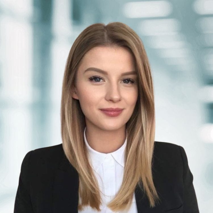 dr Monika Kwiecień-Miland